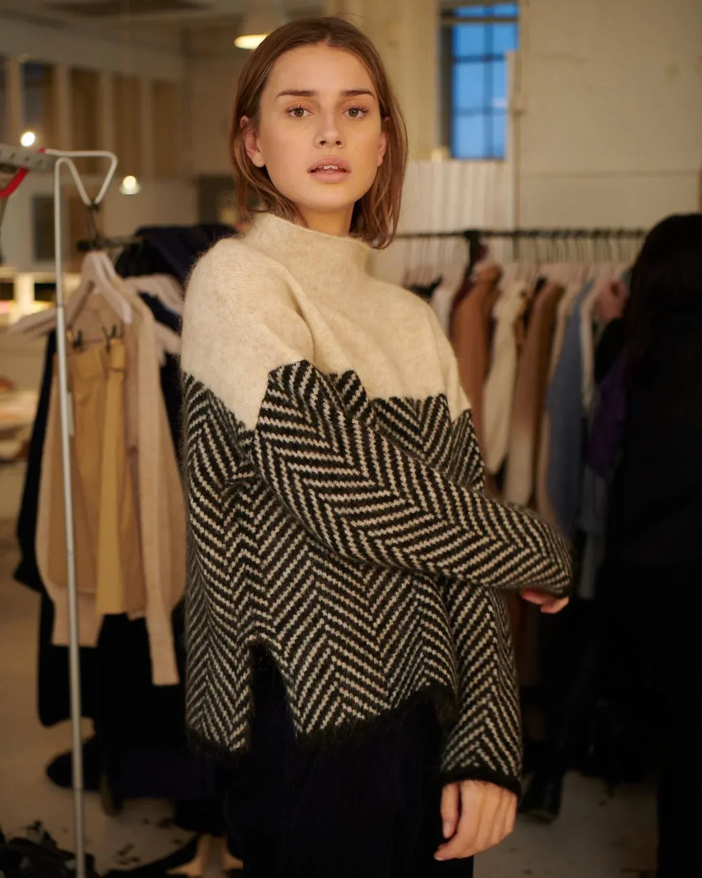 Liora | Sweter
