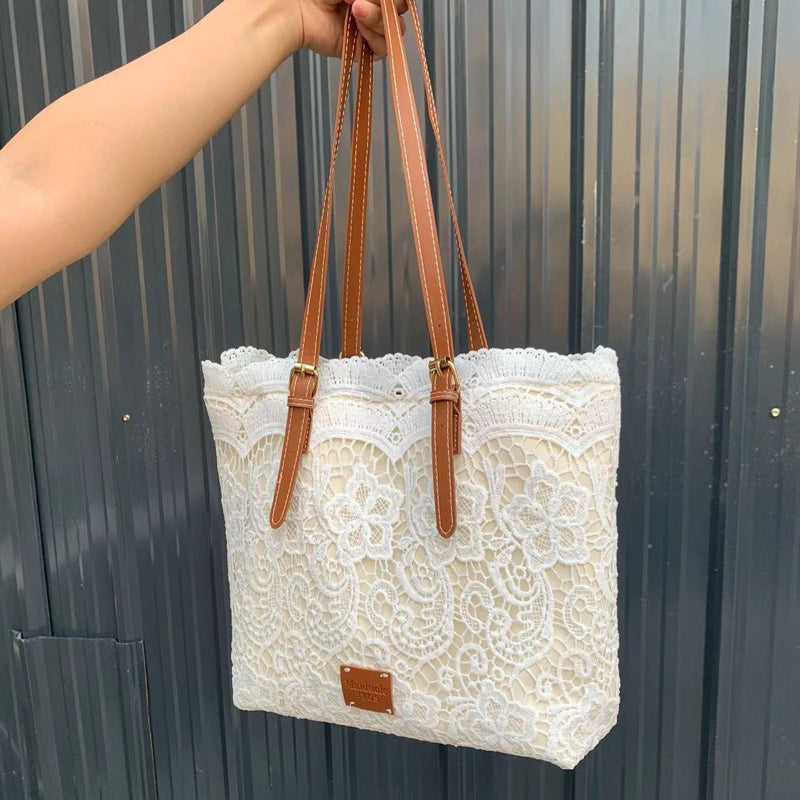 Sac En Dentelle Élégant
