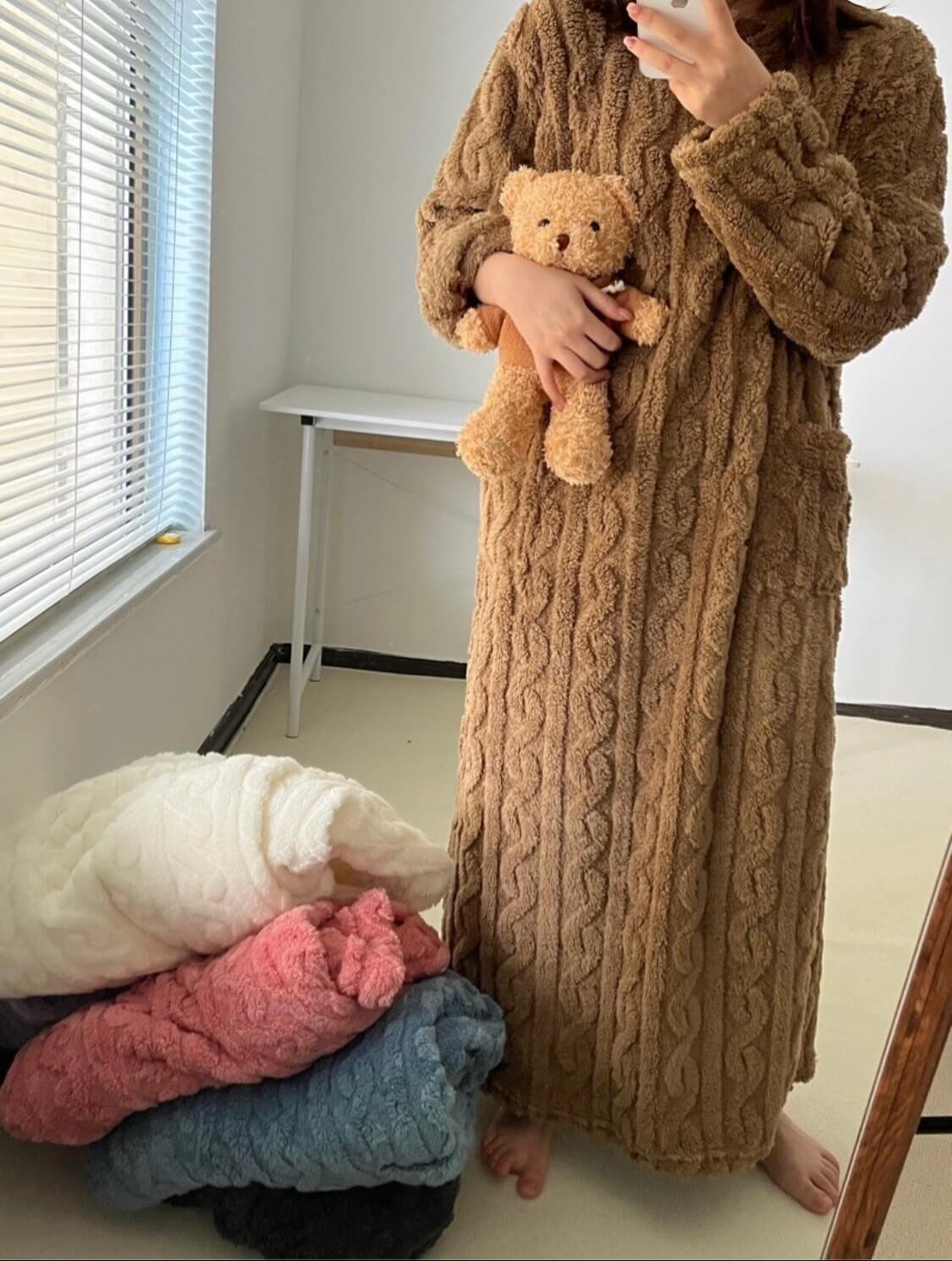 Cozy | Zimowy komplet domowy z koralowego aksamitu