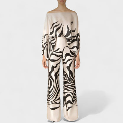 Zoria | Elegancki komplet dwuczęściowy z falistym nadrukiem