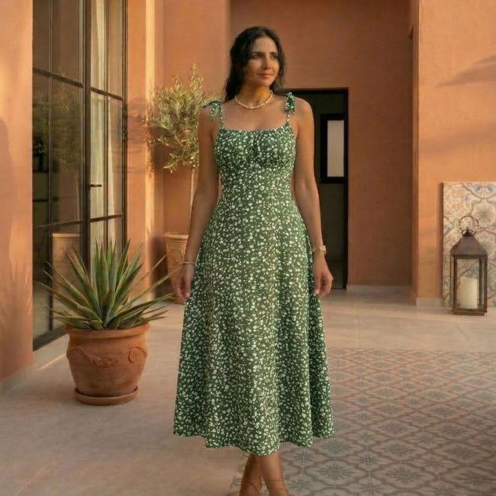 Kira | Kwiatowa sukienka na ramiączkach