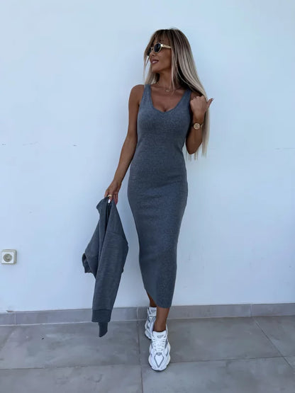 Genowefa | Dopasowany komplet bluzy i spódnicy